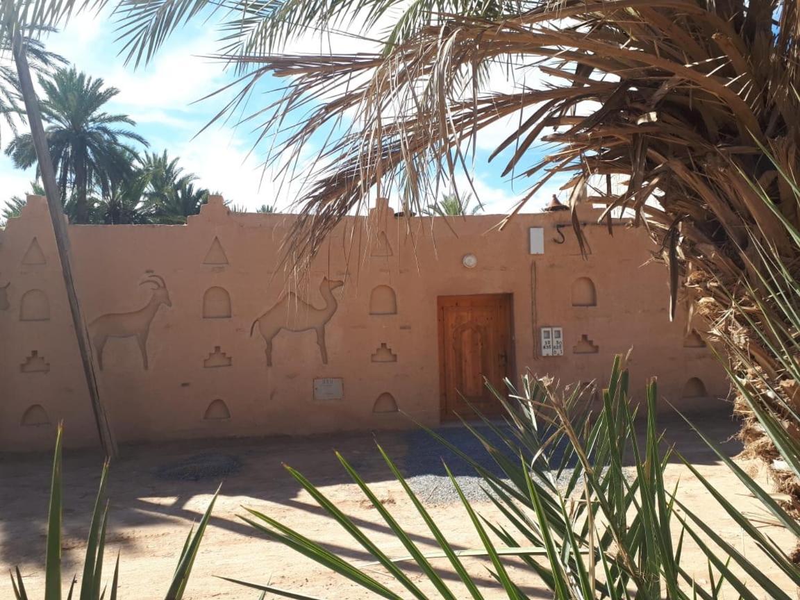 Maison Etoile Du Desert Tighmert Luaran gambar